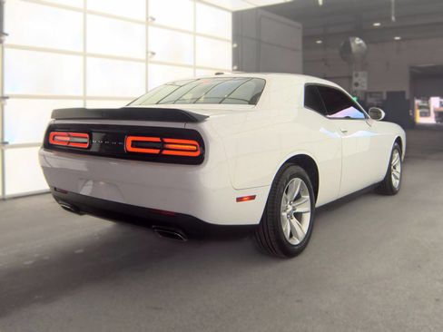 Used 2023 Dodge Challenger SXT RWD image 7