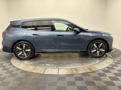 New 2026 BMW iX xDrive45 image 17