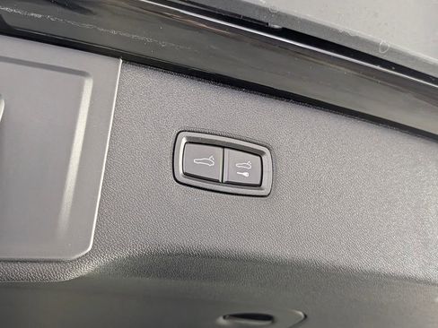 New 2026 Porsche Cayenne S AWD/4WD image 18