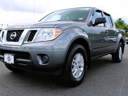 Used 2021 Nissan Frontier SV w/ SV Utility Package