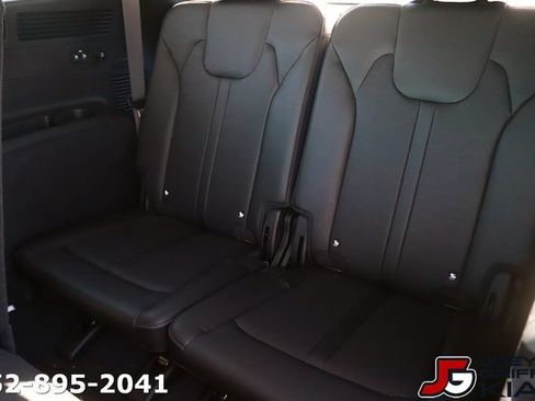 Certified 2025 Kia Sorento S w/ Panoramic Sunroof Package FWD image 16