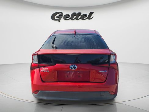 Certified 2020 Toyota Prius LE FWD image 4