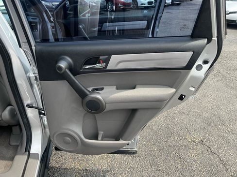 Used 2011 Honda CR-V LX image 29
