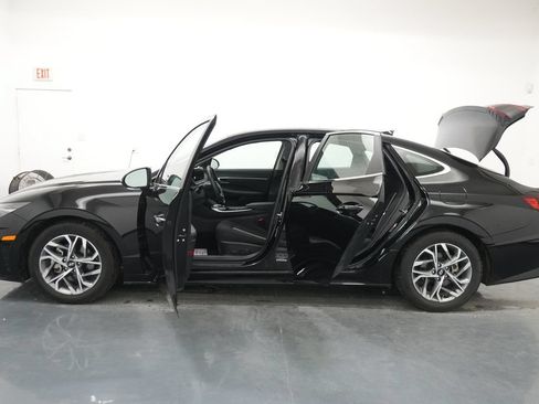 Used 2023 Hyundai Sonata SEL w/ Convenience Package FWD image 25