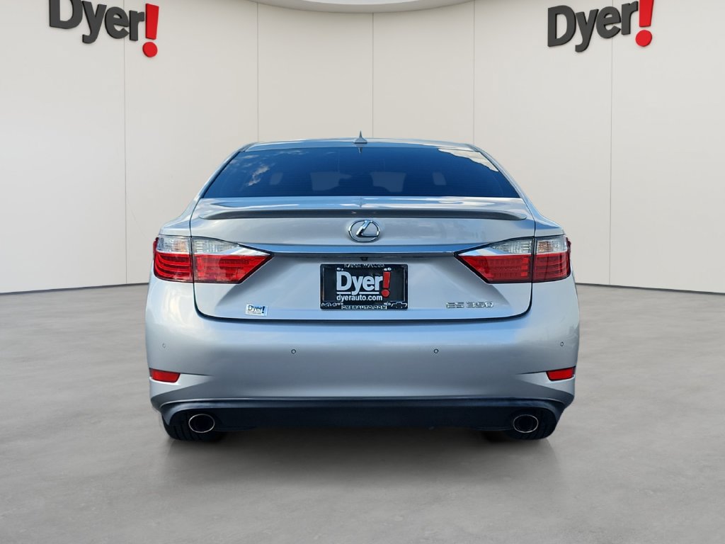 Used 2014 Lexus ES 350 w/ Premium Package FWD image 4