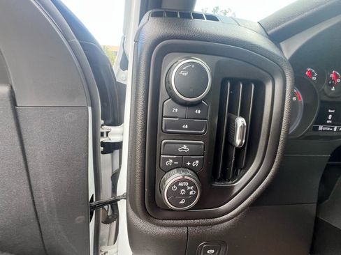 Used 2021 Chevrolet Silverado 2500 W/T w/ WT Fleet Convenience Package AWD/4WD image 27