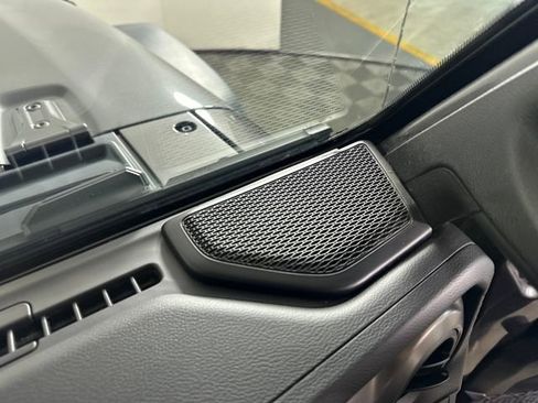 Used 2021 Jeep Wrangler Sport image 27