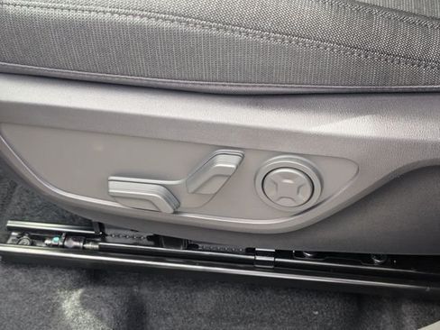 New 2027 Kia Seltos S FWD image 19