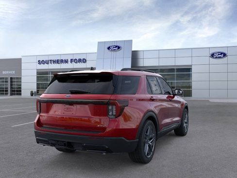 New 2026 Ford Explorer ST-Line w/ ST-Line Street Pack AWD/4WD image 9