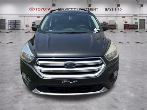 Used 2018 Ford Escape SE FWD image 8