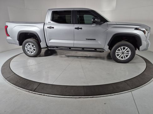 New 2026 Toyota Tundra SR5 image 8