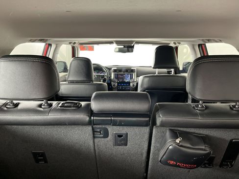 Used 2023 Toyota 4Runner Limited image 18