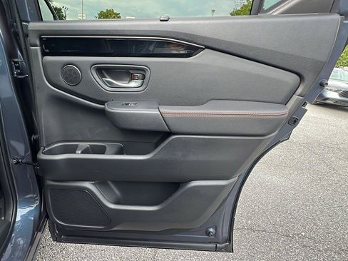 Used 2026 Honda Pilot TrailSport image 14