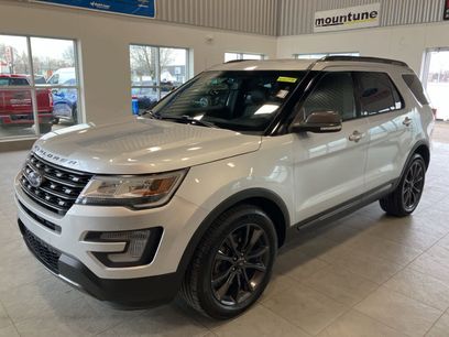 Used 2017 Ford Explorer XLT w/ Equipment Group 202A