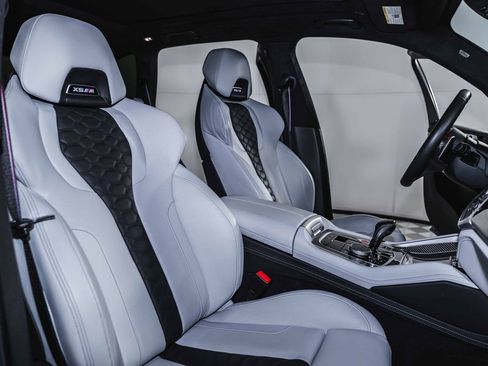 Used 2022 BMW X5 M Competition w/ Competition Package 2 image 20