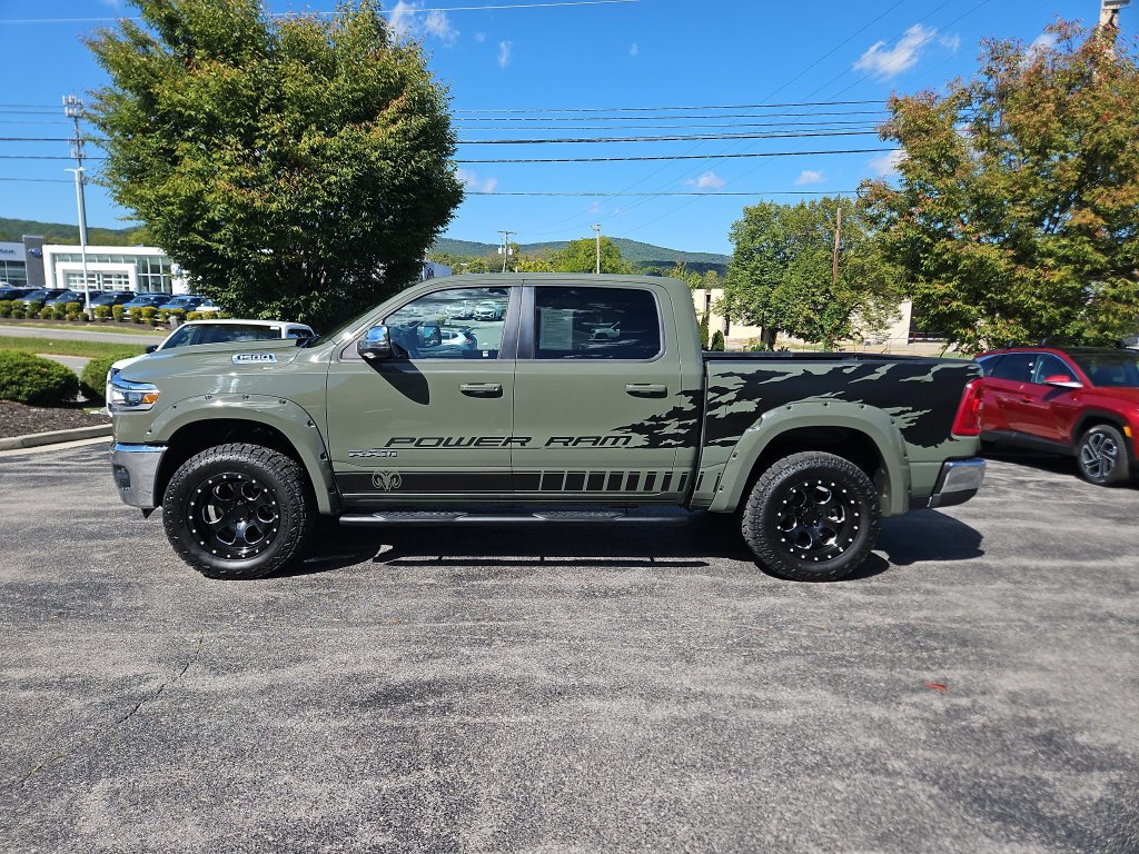 Used 2026 RAM 1500 Laramie AWD/4WD image 2