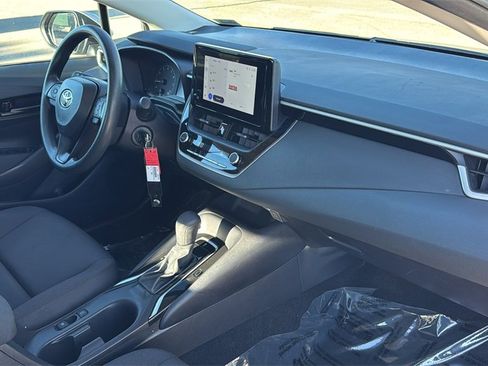 Certified 2025 Toyota Corolla LE image 44