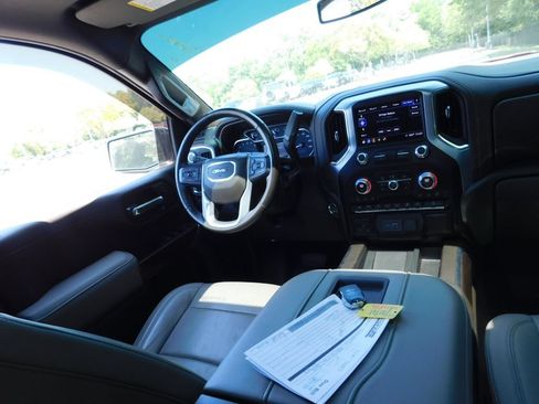 Used 2019 GMC Sierra 1500 SLT w/ SLT Premium Plus Package AWD/4WD image 7