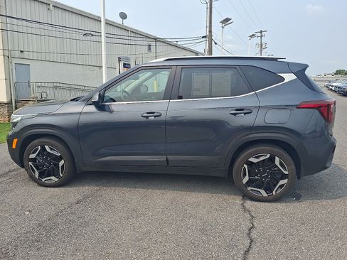 Used 2024 Kia Seltos SX w/ SX Sunroof Package AWD/4WD image 7