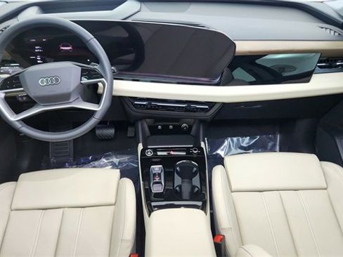 Used 2025 Audi Q6 e-tron Premium Plus w/ Premium Plus image 20