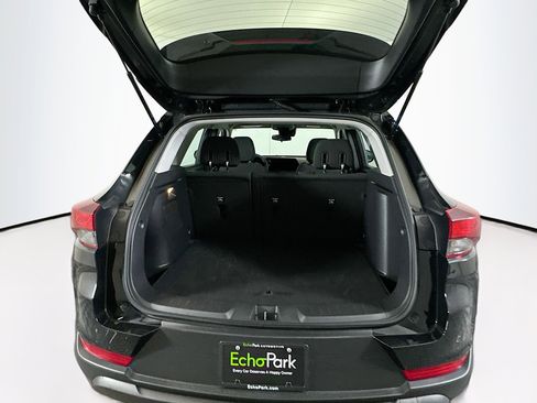 Used 2024 Chevrolet TrailBlazer LS image 26