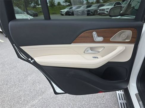 Certified 2024 Mercedes-Benz GLS 450 4MATIC image 14