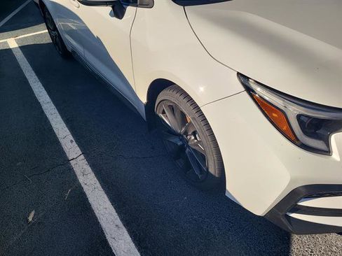 Used 2025 Toyota Corolla SE image 8