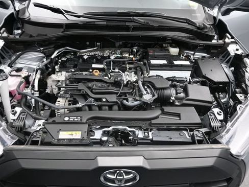 Used 2026 Toyota Corolla Cross L AWD/4WD image 22