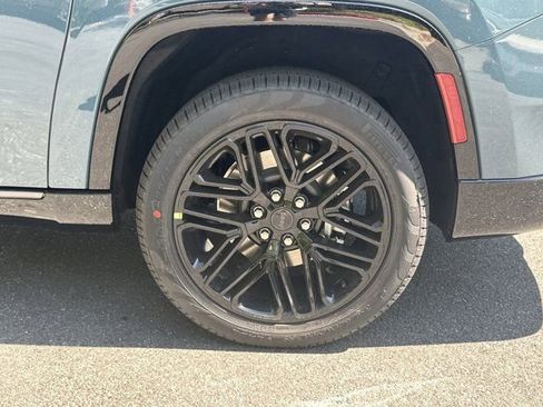 New 2026 Jeep Grand Wagoneer L Limited image 22