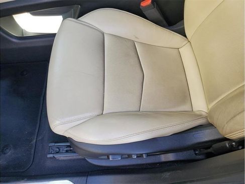 Used 2019 Cadillac XT5 Premium Luxury FWD image 22