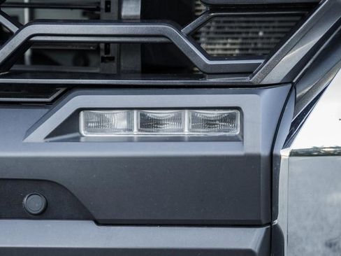 Used 2022 Toyota Tundra SR5 w/ TRD Off-Road Premium Package image 13