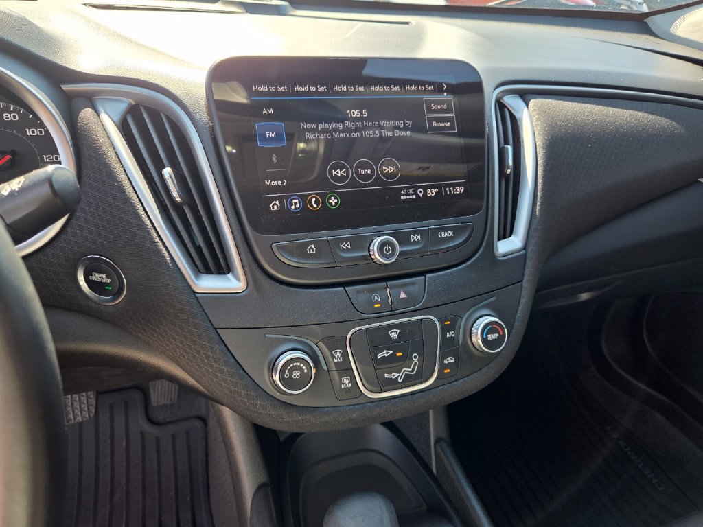Used 2024 Chevrolet Malibu RS FWD image 25