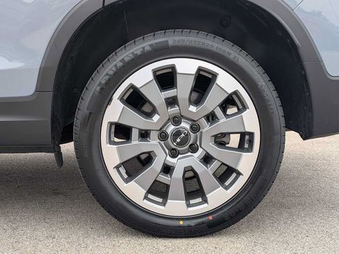 Certified 2024 Honda Passport EX-L image 13