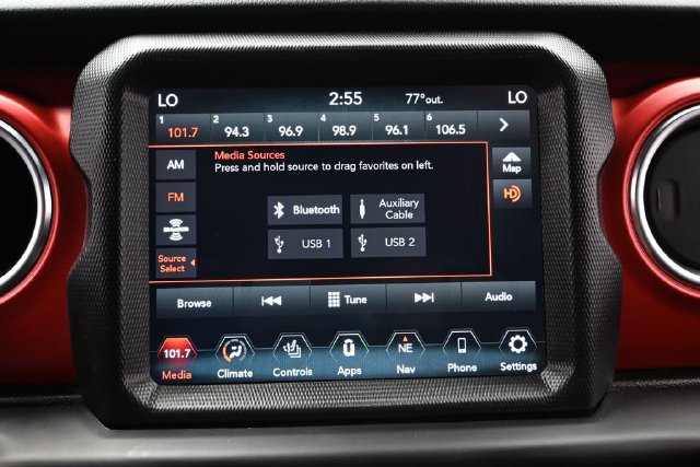 Certified 2021 Jeep Gladiator Rubicon AWD/4WD image 30