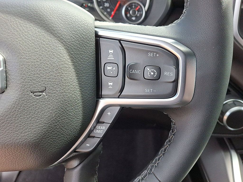 Used 2026 RAM 1500 Big Horn AWD/4WD image 18