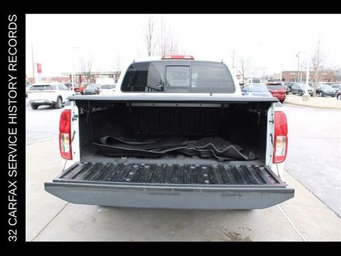 Used 2019 Nissan Frontier SL AWD/4WD image 10