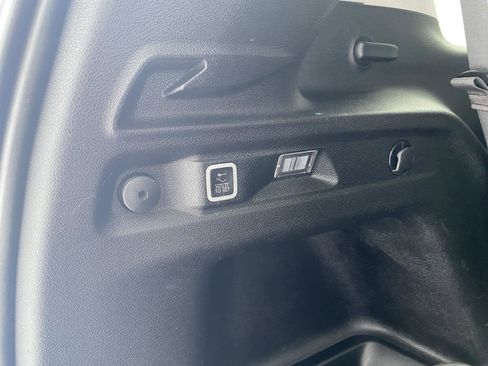 Used 2023 Jeep Grand Cherokee L Limited image 26