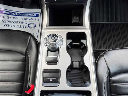 Used 2023 Ford Edge SEL image 24