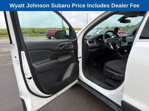 Used 2019 GMC Acadia SLE FWD image 18