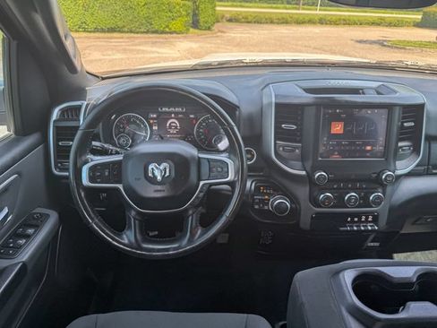 Used 2022 RAM 1500 Big Horn AWD/4WD image 20