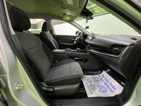 Used 2023 Nissan Rogue SV AWD/4WD image 27