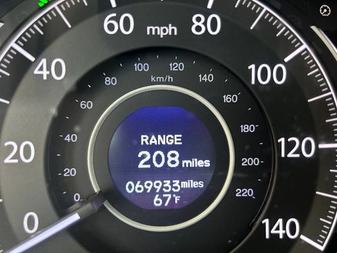 Used 2015 Honda CR-V Touring image 7