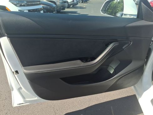 Used 2020 Tesla Model 3 Long Range AWD/4WD image 23