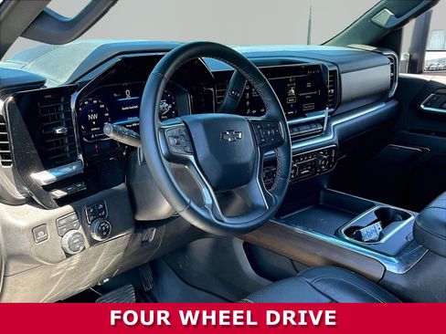 Used 2024 Chevrolet Silverado 2500 High Country w/ High Country Premium Package AWD/4WD image 15
