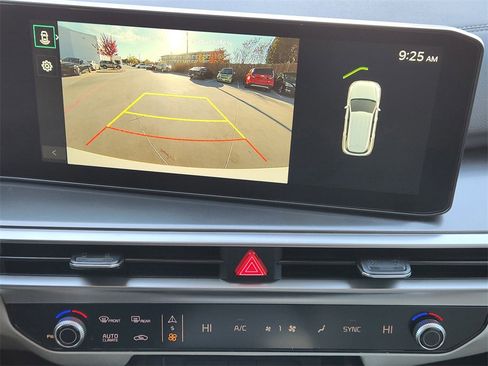 New 2026 Kia Sorento S image 12