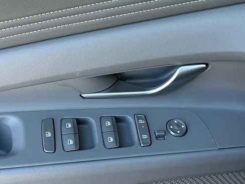 New 2026 Hyundai Elantra Sport FWD image 12
