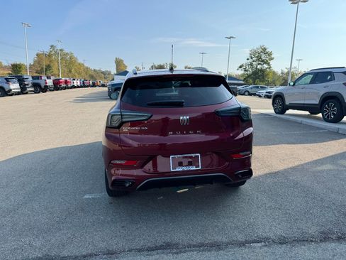 Used 2025 Buick Encore GX Avenir w/ Avenir Technology Package image 4