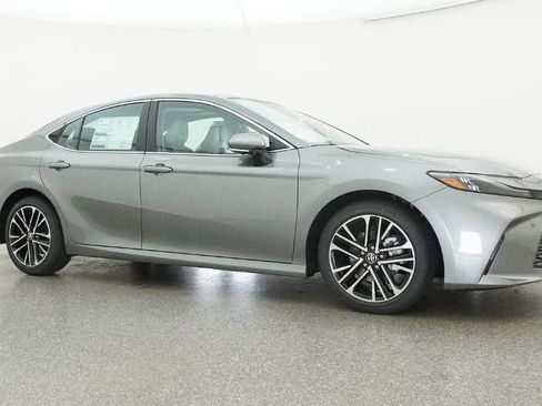 New 2026 Toyota Camry XLE w/ Premium Plus Package FWD image 2