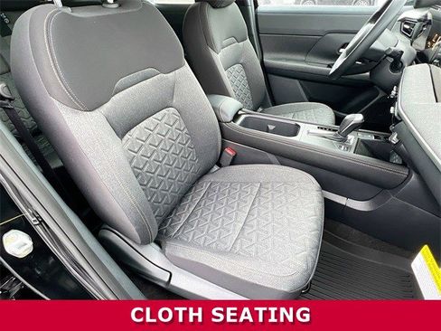 Used 2025 Nissan Kicks SV image 20