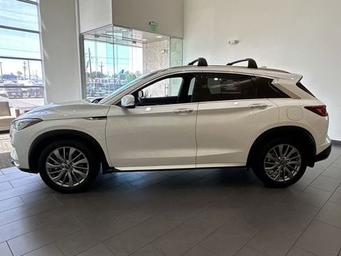 Certified 2025 INFINITI QX50 Luxe AWD/4WD image 9